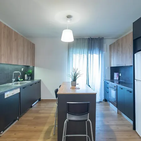 Houseloft Ideal Kalamaria Lejlighed *