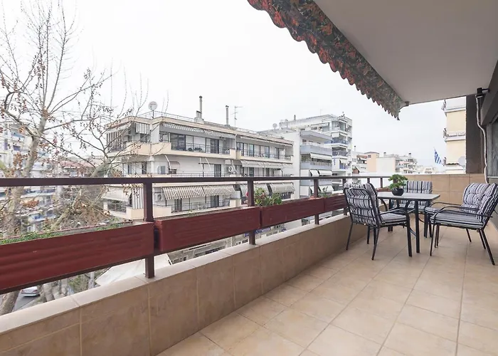 Houseloft Ideal Kalamaria Apartamento